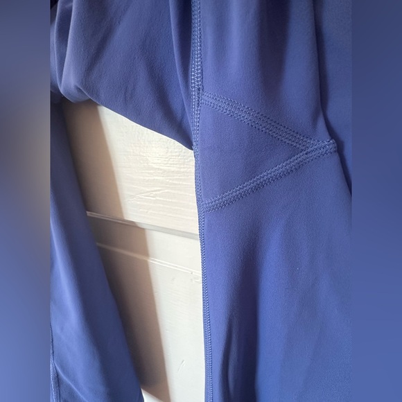 Lululemon Groove Super-High-Rise Flared Pant Nulu Wild Indigo Sz 4 - Picture 4 of 6